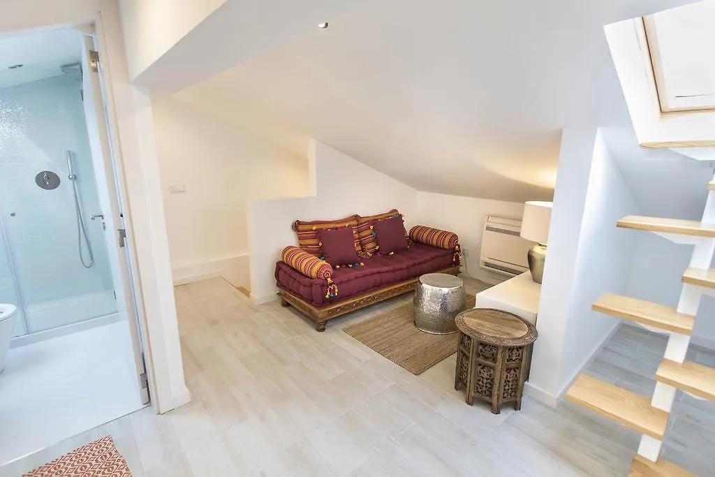 Lovelystay - Cais Apartment River View Lissabon 0*,  Portugal